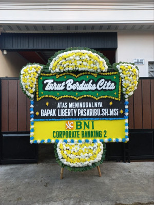 Papan Bunga Duka di Wale