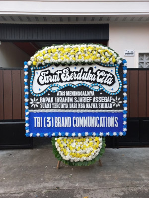 Papan Bunga Duka di Wale